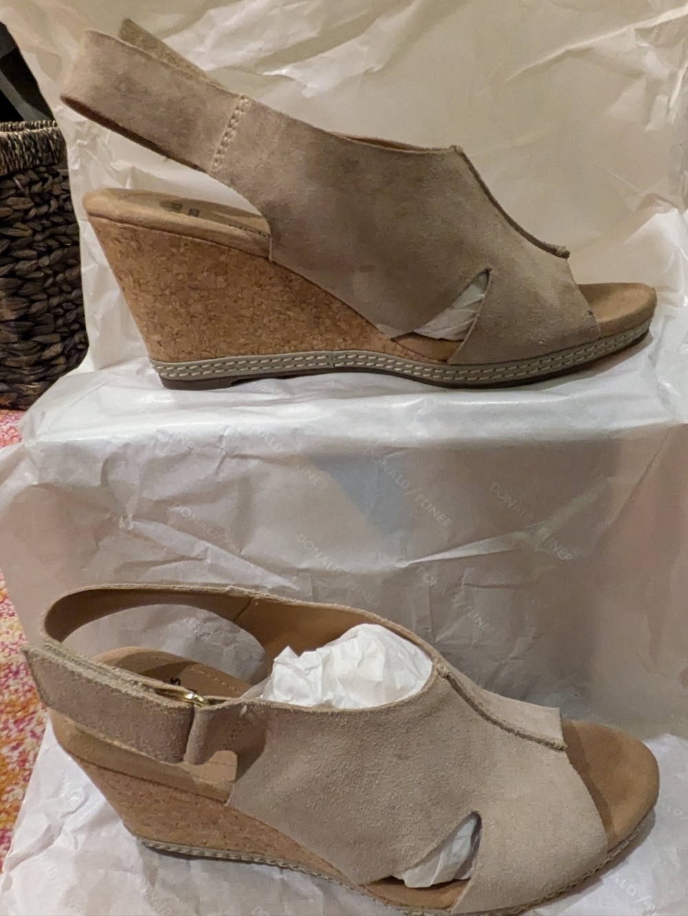 Clarks Collection Helio Float Dove Tan Nubuck Wedge Slingbacks - US W6